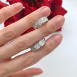 Серьги Cartier Love белые классические с камнями