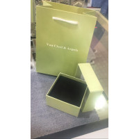 Брендовая упаковка Van Cleef универсальная