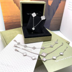 Серьги Van Cleef c цирконами