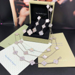 Серьги Van Cleef 3 мотива перламутр в белом