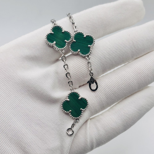 Браслет Van Cleef 5 мотивов зеленый в белом