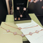 Браслет Van Cleef 1 мотив перламутр в розовом
