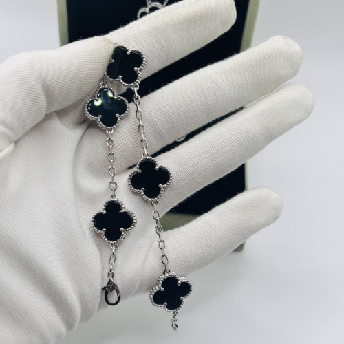 Браслет Van Cleef 5 мотивов черный в белом