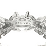 Кольцо Tiffany Victoria белое с камнями