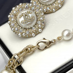 Комплект Chanel с жемчугом (бусы, серьги)