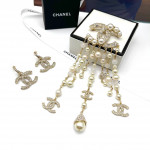 Комплект Chanel серьги, брошь