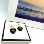 Серьги Chanel черное сердце