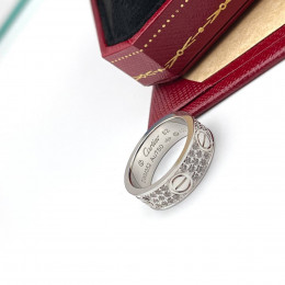 Кольцо Cartier Love белое классическое с паве