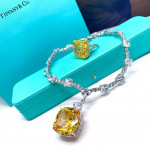 Колье Tiffany Designer Jewelry белое с камнями