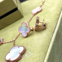 Комплект Van Cleef перламутр в розовом металле