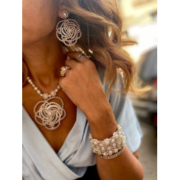 Комплект Chanel роза (серьги, колье, браслет, кольцо)