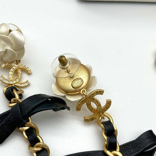 Комплект Chanel (Серьги, Бусы)