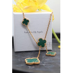 Колье Van Cleef Alhambra 6 мотивов, малахит