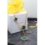 Колье Van Cleef Alhambra 6 мотивов, малахит