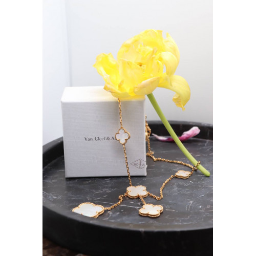 Колье Van Cleef Alhambra 6 мотивов, перламутр