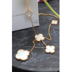 Колье Van Cleef Alhambra 6 мотивов, перламутр
