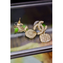 Серьги Chanel текстурные