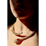 Колье змея Bvlgari Serpenti под желтое золото