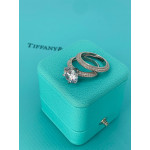 Кольцо Tiffany Setting белое крупное с камнями