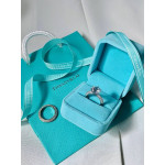 Кольцо Tiffany Setting белое крупное с камнями