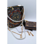 Комплект Dior жемчужный (колье многослойное, серьги)