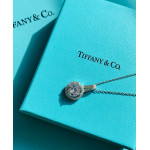 Кулон Tiffany белый каратник с камнями