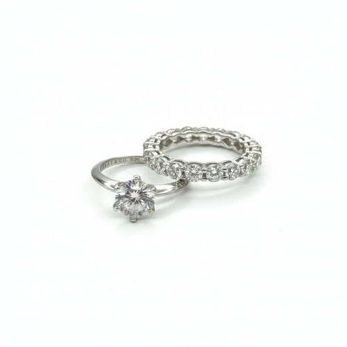 Два кольца Tiffany Embrace каратник и дорожка