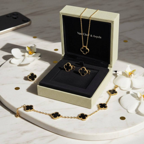 Комплект Van Cleef агат в желтом (серьги, браслет, кулон)