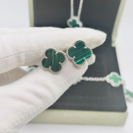 Комплект Van Cleef малахит в белом (серьги, браслет, кулон)