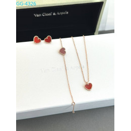 Комплект Van Cleef сердечки (браслет, серьги, кулон)