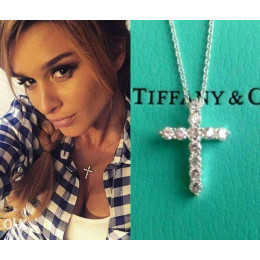 Крестик Tiffany Embrace белый с камнями