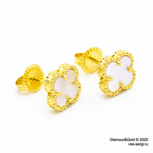 Серьги Alhambra mini перламутр в желтом золоте 1 см