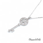 Кулон Tiffany Keys белый с камнями